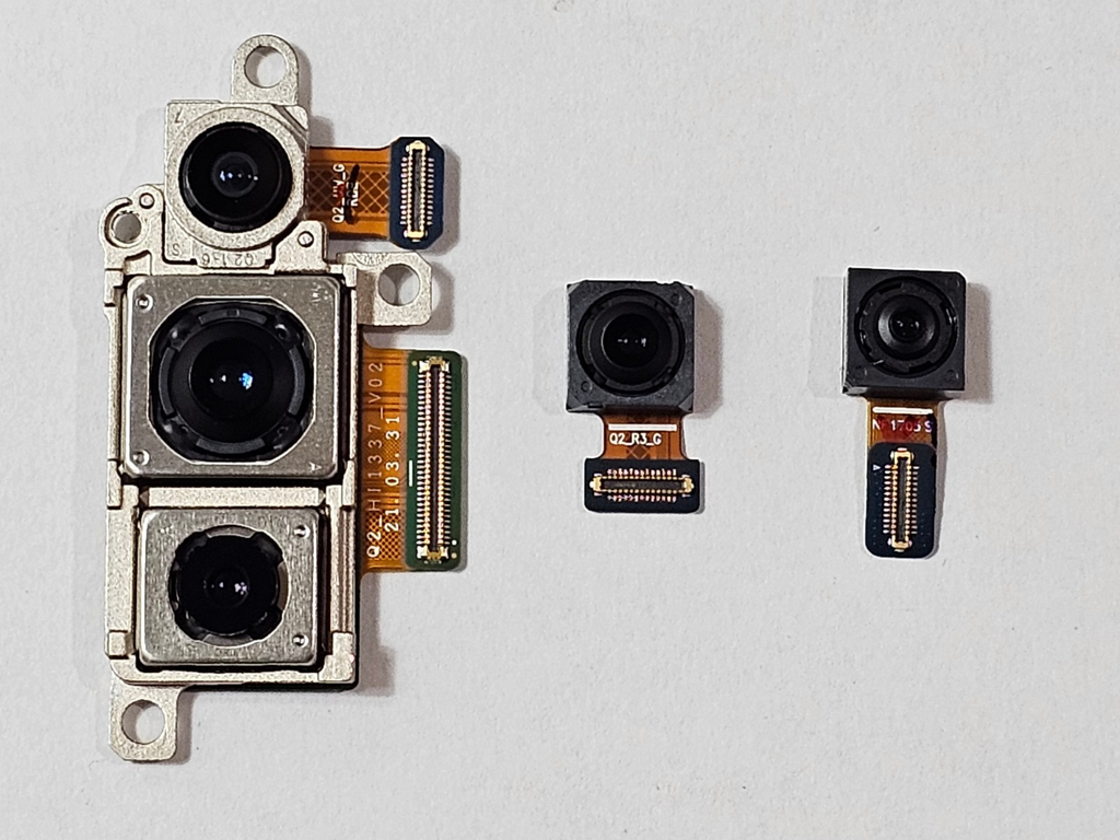 Rear Camera - Telephoto — Galaxy Z Fold3 (F926U) — photo 1