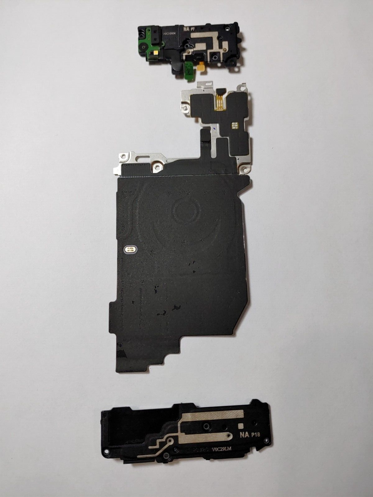 Samsung Galaxy S21 Ultra 5G G998U NFC Antenna, Earpiece & Loudspeaker Assembly