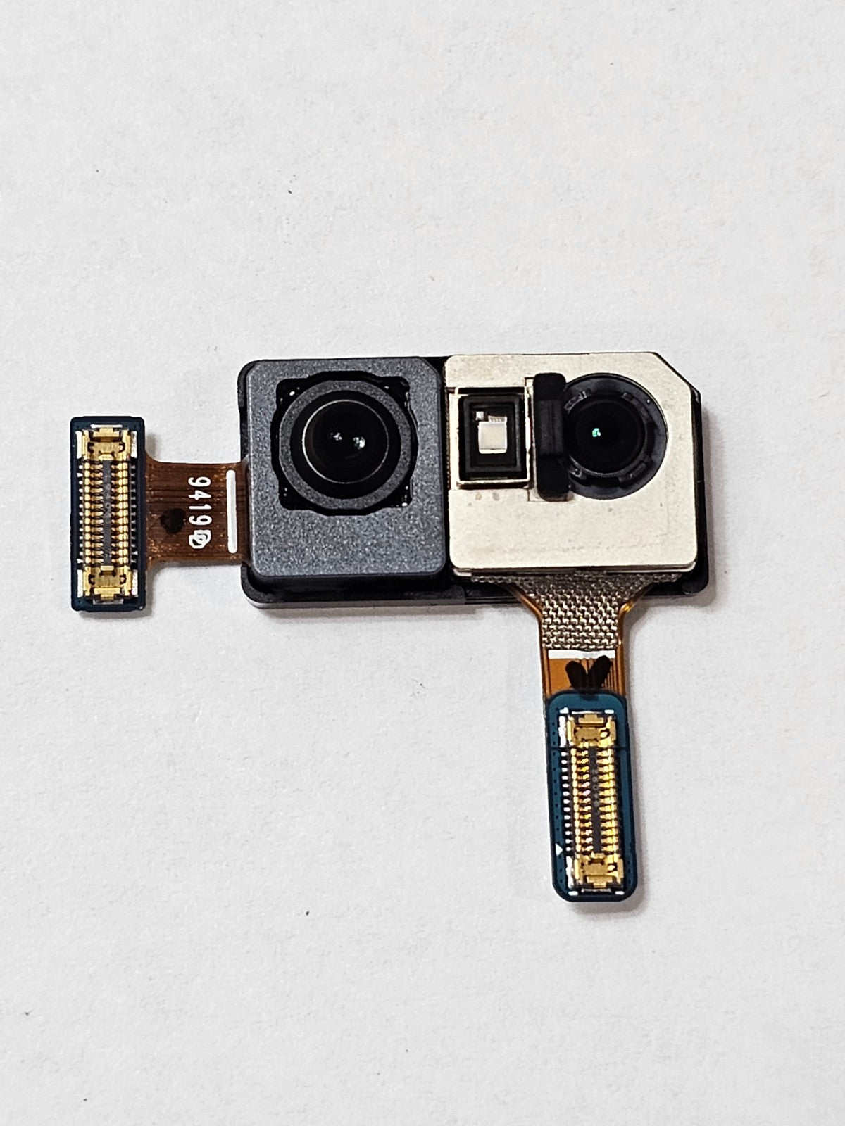 Samsung Galaxy S10 5G G977U Front Camera Module