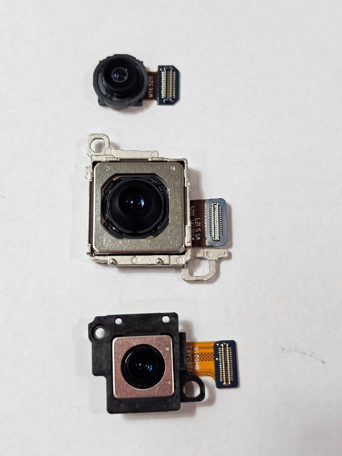 Rear Camera - Ultra Wide — Galaxy S24 FE (S721U) — photo 1