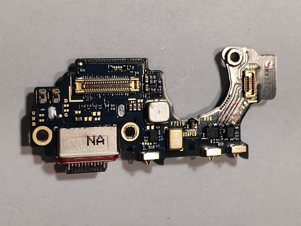 Samsung Galaxy Z Flip4 F721U USB-C Charging Port Sub-Board