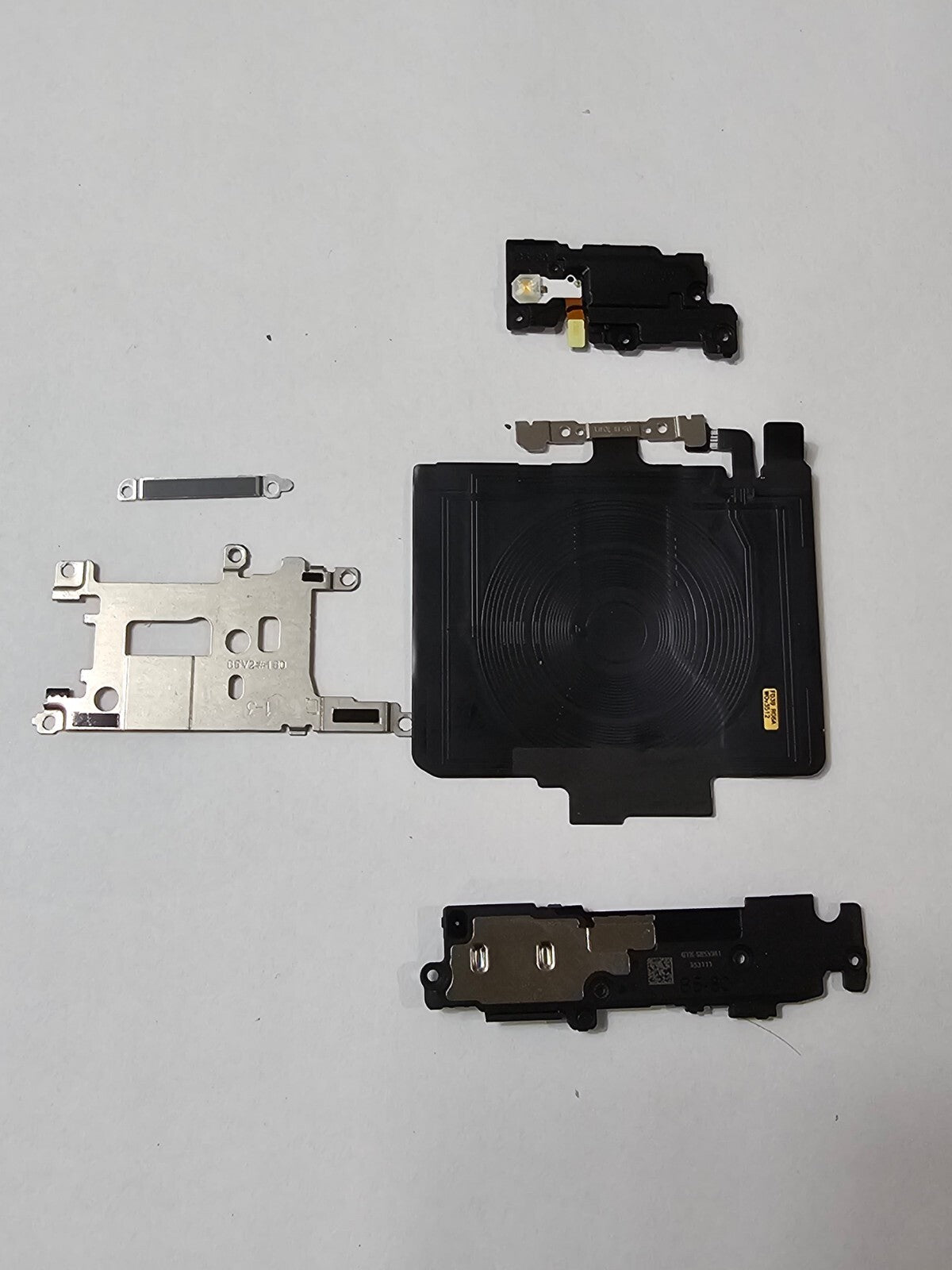Samsung Galaxy Z Flip5 F731U Wireless Charging & NFC Coil