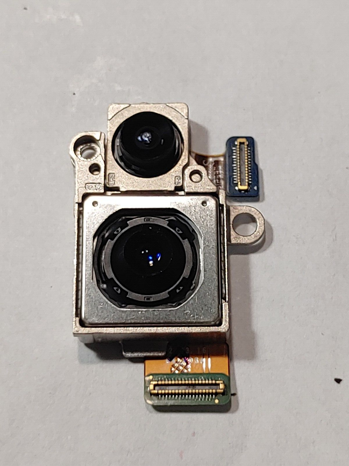 Rear Camera - Ultra Wide — Galaxy Z Flip3 (F711U) — photo 1