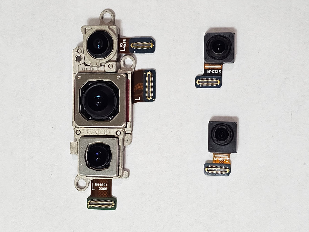 Front Camera — Galaxy Z Fold6 (F956U) — photo 1