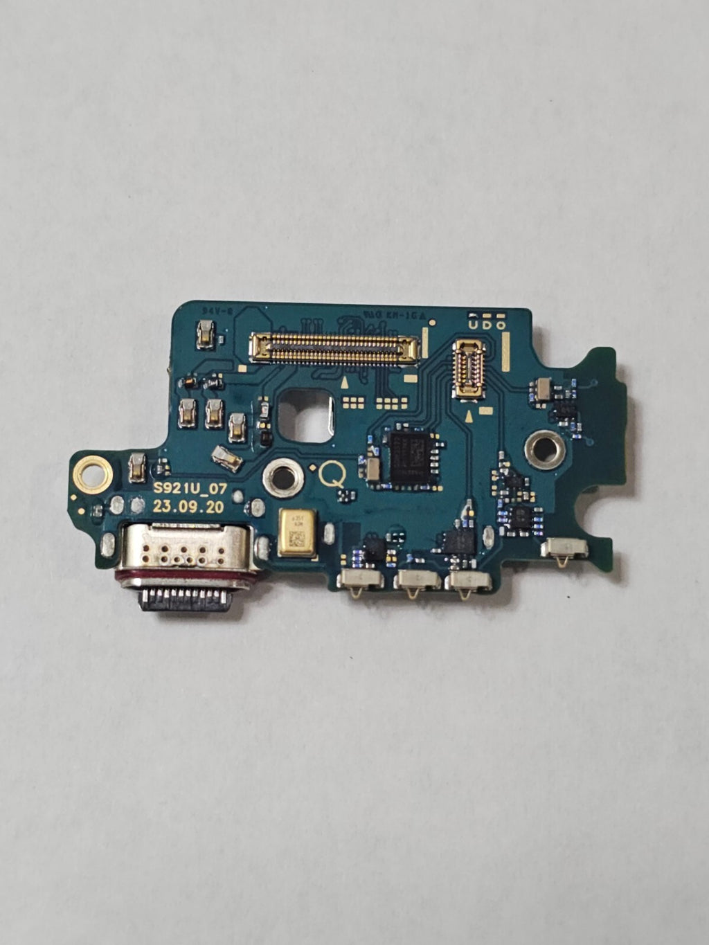 Samsung Galaxy S24 S921U USB-C Charging Port Sub-Board