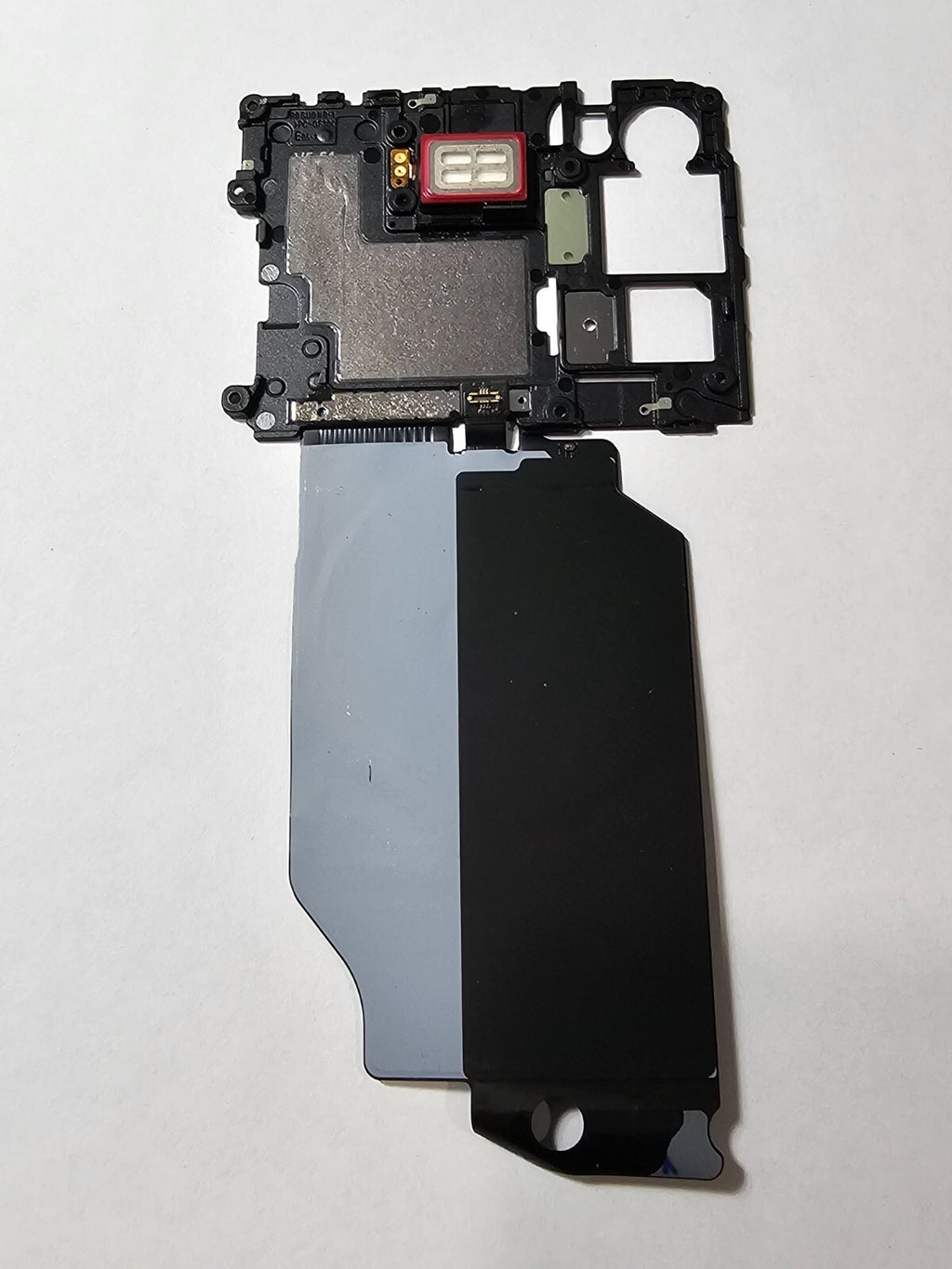 Samsung Galaxy S20 FE 5G G781U NFC Antenna / Bracket Assembly