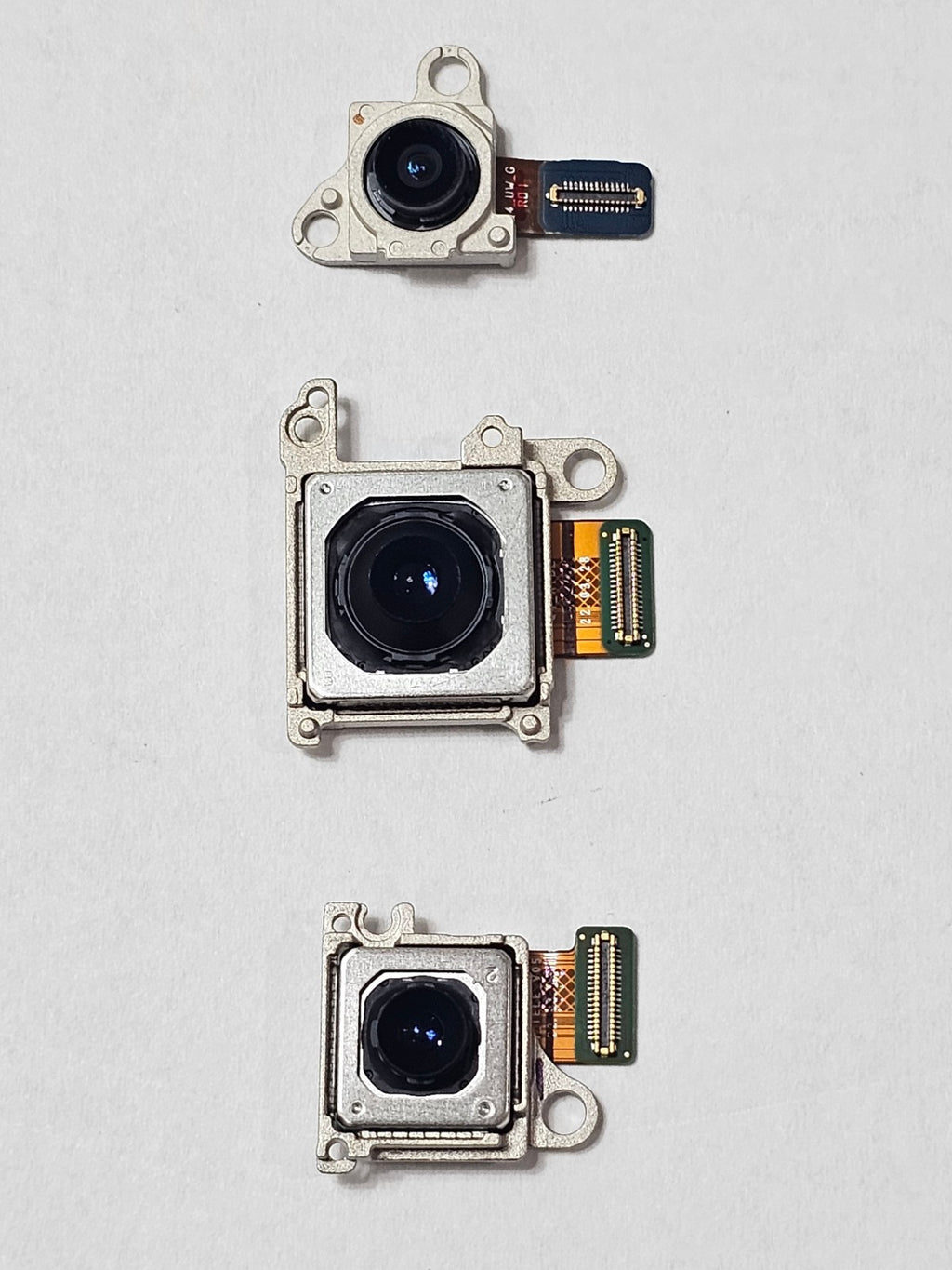 Rear Camera - Ultra Wide — Galaxy Z Fold4 (F936U) — photo 2