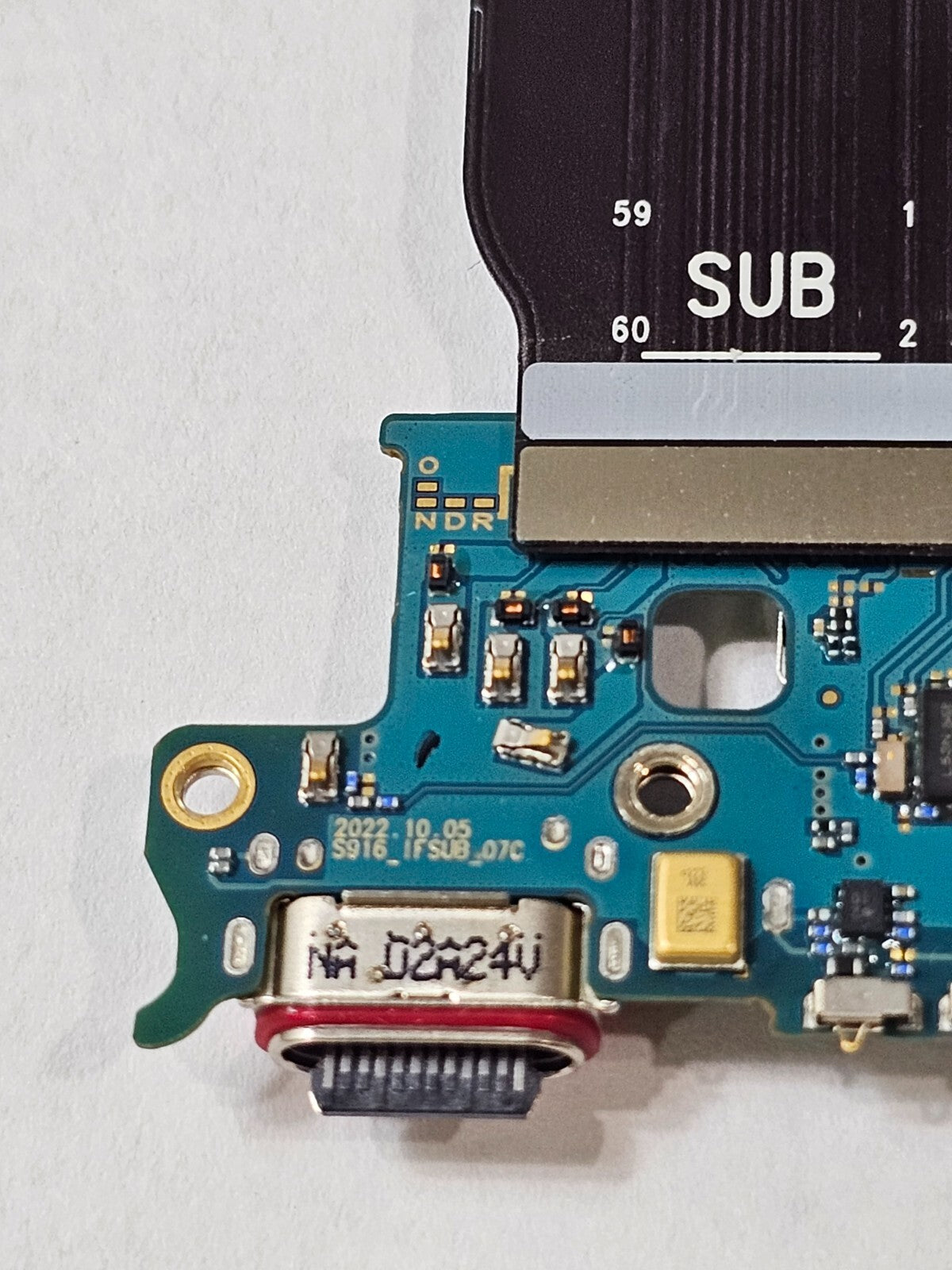 Samsung Galaxy S23+ S916U Charging Port Sub-Board with 2 Flex Cables