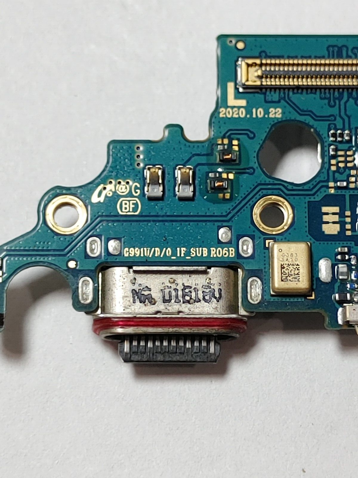 Samsung Galaxy S21 5G G991U USB-C Charging Port Sub-Board
