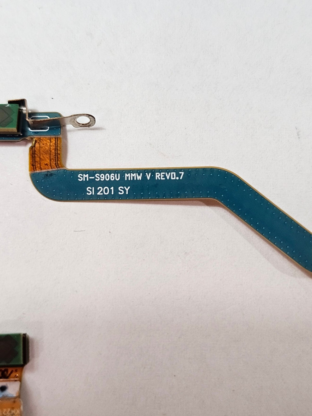 Samsung Galaxy S22+ S906U 5G mmWave Antenna Module