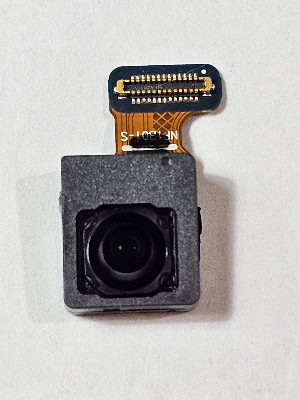 Front Camera — Galaxy S22+ (S906U) — photo 4